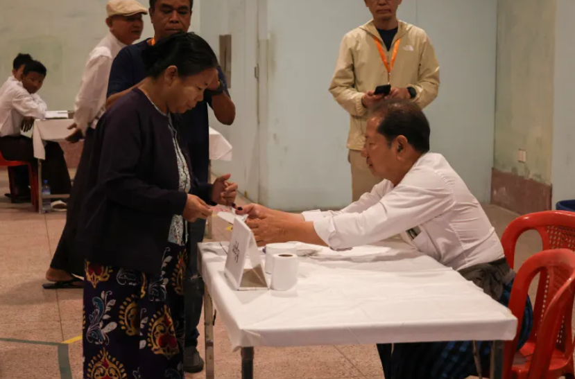 மியன்மாரில் இராணுவ கவிழ்ப்புக்குப் பிறகு முதல் பொதுத் தேர்தல்