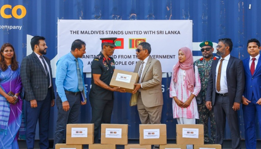 மாலைதீவு வழங்கிய டூனா டின் மீன்கள் இலங்கை அரசிடம் கையளிப்பு