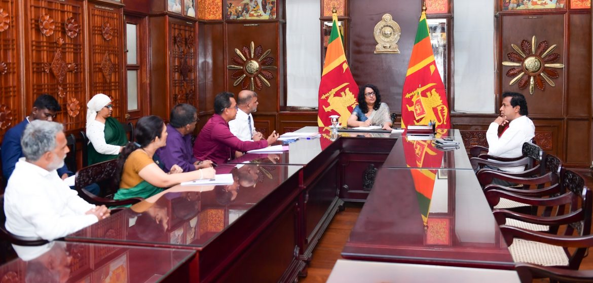 அரச கரும மொழிபெயர்ப்பாளர் சேவையின் சம்பளப் பிரச்சினை பிரதமரின் கவனத்திற்கு