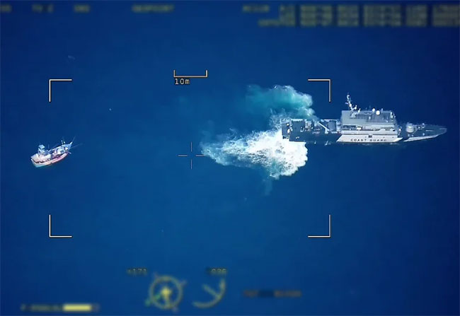 மாலைத்தீவு கடற்பரப்பில் வைத்து இரண்டு இலங்கை மீன்பிடி படகுகள் பறிமுதல்