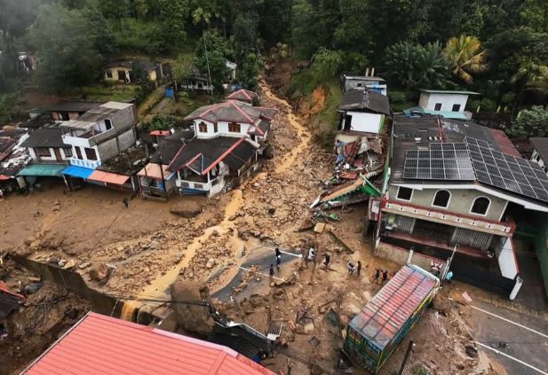 பேரிடரால் ஆயிரத்திற்கும் மேற்பட்ட வீடுகள் சேதம் பேரிடரால் ஆயிரத்திற்கும் மேற்பட்ட வீடுகள் சேதம்