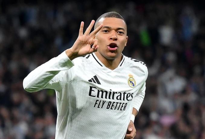 ரியல் மெட்ரீட் அணி அபார வெற்றி ரியல் மெட்ரீட் அணி அபார வெற்றி