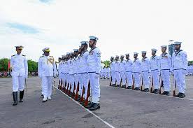 இரண்டாயிரத்திற்கும் மேற்பட்ட கடற்படை வீரர்களுக்கு பதவி உயர்வு இரண்டாயிரத்திற்கும் மேற்பட்ட கடற்படை வீரர்களுக்கு பதவி உயர்வு