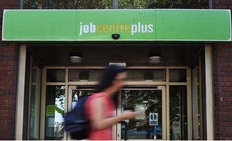 இங்கிலாந்தின் வேலையின்மை விகிதம் அதிகரிப்பு இங்கிலாந்தின் வேலையின்மை விகிதம் அதிகரிப்பு