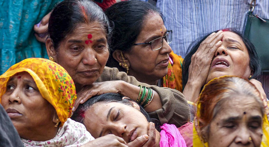 இந்தூரில் கழிவுநீர் கலந்த குடிநீரை அருந்தியதால் நூற்றுக்கணக்கானோர் பாதிப்பு