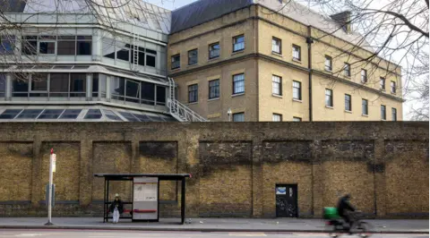 சீனாவின் பிரம்மாண்டமான தூதரகத்தால் இங்கிலாந்துக்கு ஆபத்தா?