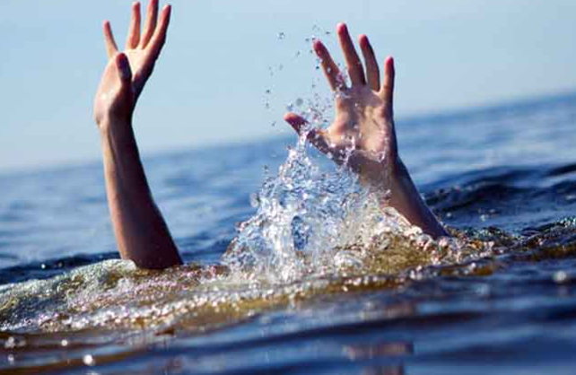 பெந்தோட்டை கடற்பரப்பில் நீராடச் சென்ற வெளிநாட்டுப் பெண் பலி பெந்தோட்டை கடற்பரப்பில் நீராடச் சென்ற வெளிநாட்டுப் பெண் பலி