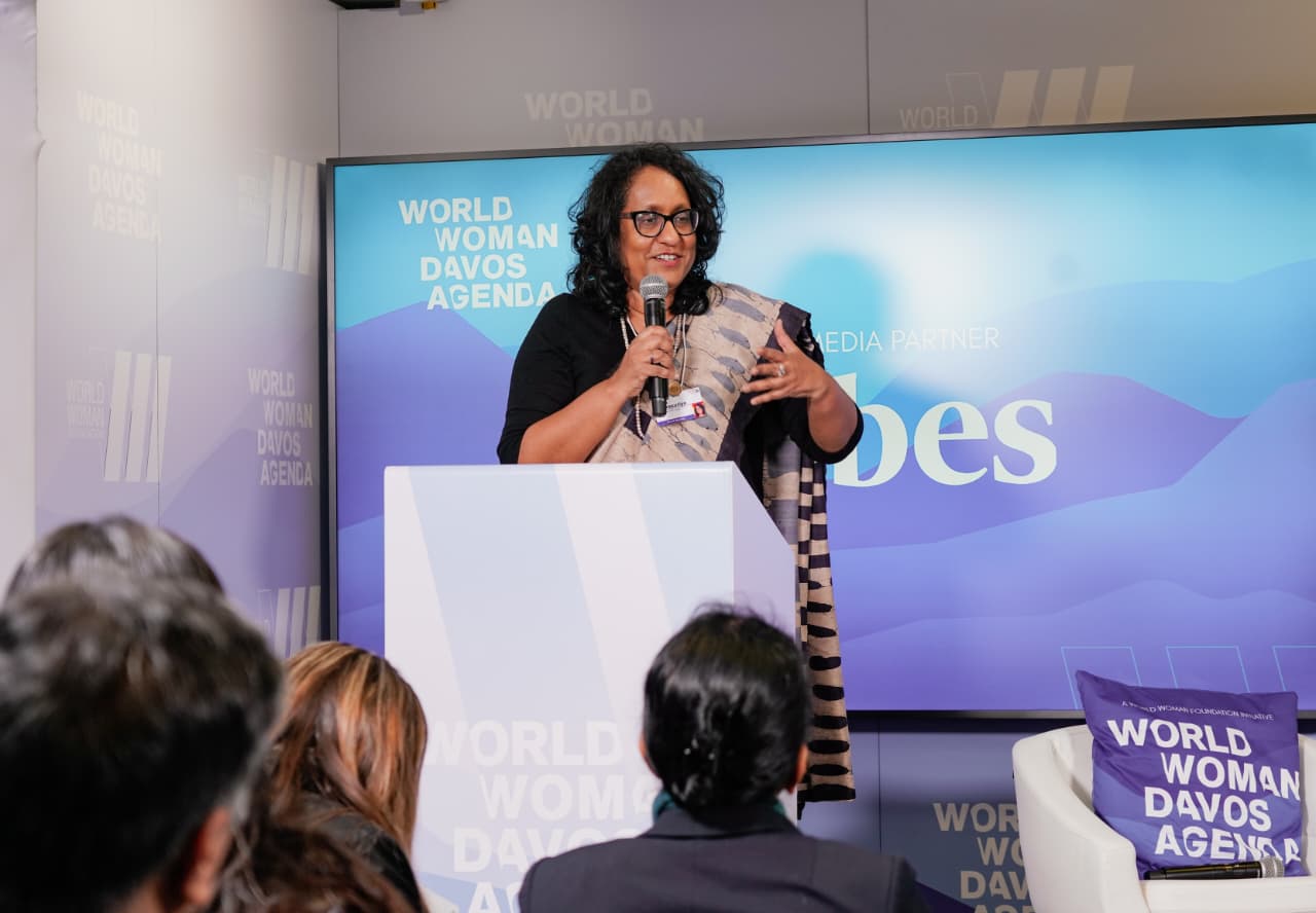 தீர்மானங்களை இயற்றும் செயல்முறைகளிலிருந்து பெண்கள் புறக்கணிக்கப்படுவது தற்செயலானது அல்ல – பிரதமர்