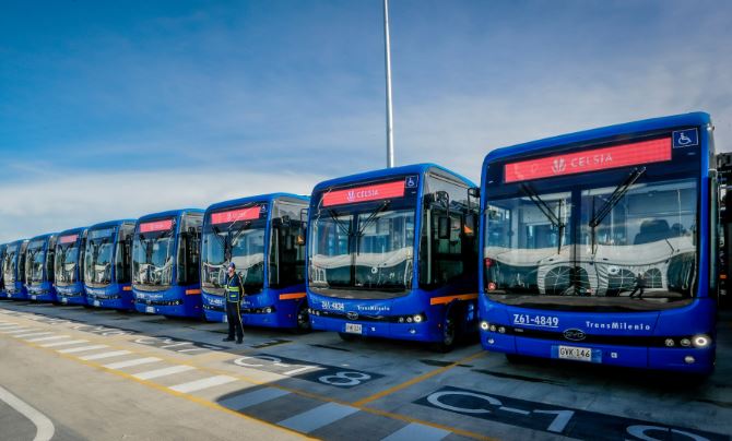 சீனாவின் பசுமை உதவி: இலங்கைக்கு 100 நவீன சொகுசு மின்சாரப் பேருந்துகள்