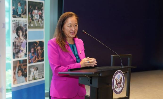 இராஜதந்திர பணிகளை நிறைவு! இலங்கையை விட்டு வெளியேறுகிறார் அமெரிக்க தூதுர்