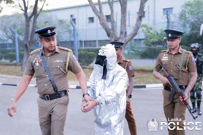 துபாயில் கைது செய்யப்பட்ட குற்றக் கும்பலை சேர்தவர்கள் நாட்டிற்கு அழைத்து வரப்பட்டனர்