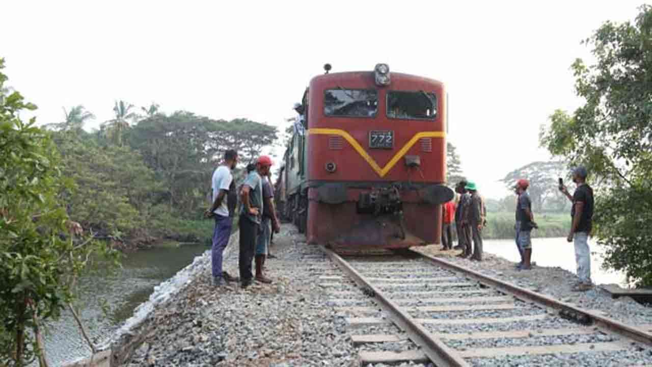 கொழும்பு – புத்தளம் ரயில் சேவை நாளை முதல் மீண்டும் ஆரம்பம்