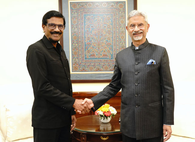 எஸ்.ஜெய்சங்கர் – டில்வின் சில்வா இடையில் சந்திப்பு ; இலங்கைக்கு தொடர்ந்து உதவுவதாக இந்தியா உறுதி