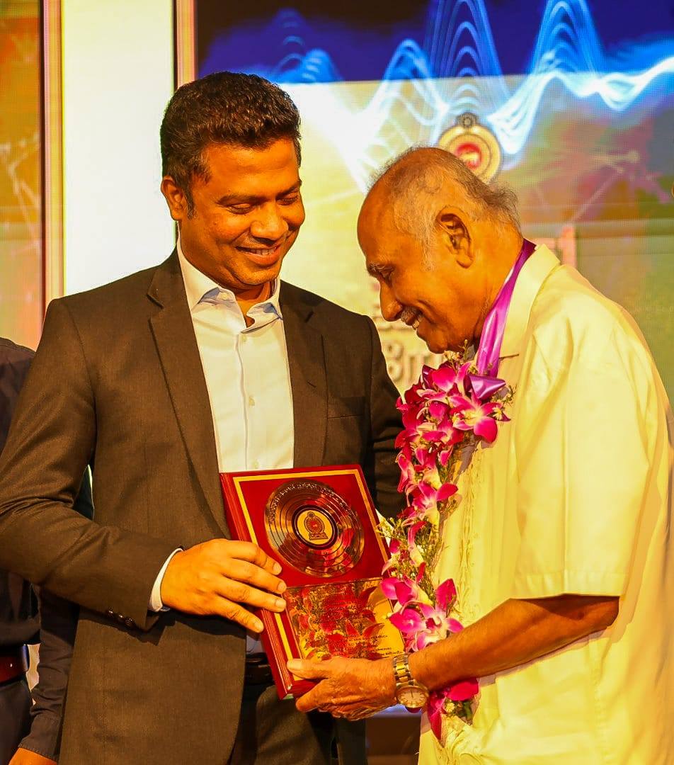 இலங்கை வானொலியின் 100ஆவது ஆண்டு நிறைவு; சாதனையாளர்கள் கௌரவிப்பு