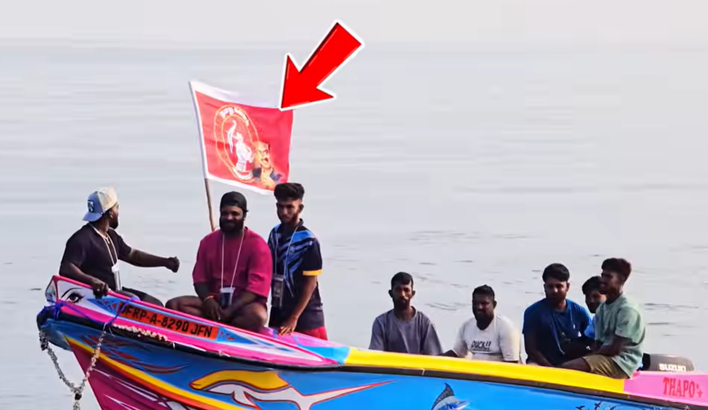 சீமானின் கொடியுடன் கச்சத்தீவில் படகு – தமிழக அரசியல் களத்தில் பரபரப்பு