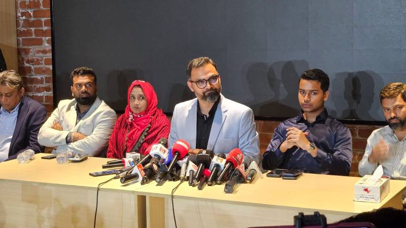 பங்களாதேஷ் கிரிக்கெட்: ஷகிப், மஷ்ரஃபே மீண்டும் விளையாட புதிய அரசு ஆதரவு