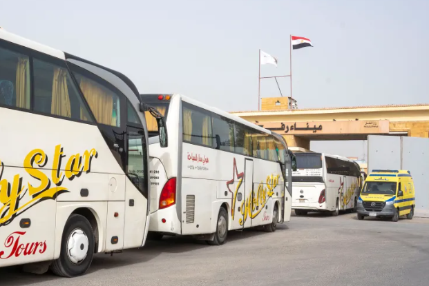 ரஃபா கடவை மீண்டும் திறப்பு – ஐந்து நோயாளர்கள் மட்டுமே வெளியேற அனுமதி