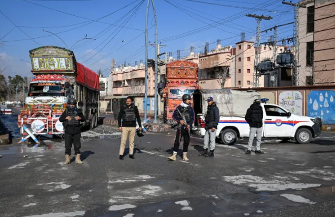 பலுசிஸ்தானில் பாகிஸ்தான் படைகள் மேற்கொண்ட தாக்குதலில் 145 போராளிகள் உயிரிழப்பு