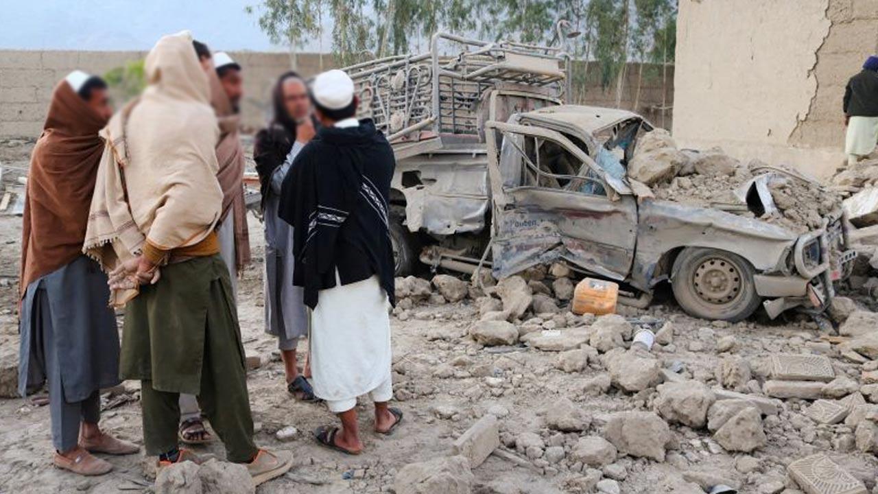 பாகிஸ்தான் நடத்திய தாக்குதலில் 130 தலிபான்கள் பலி