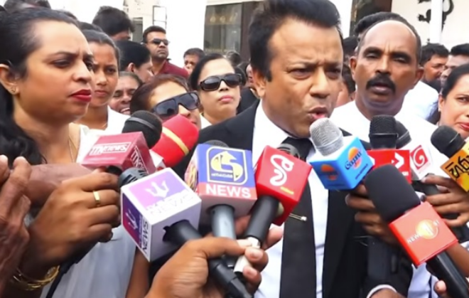 ஷிரந்தியை இலக்கு வைத்து மஹிந்தவை வீழ்த்த முடியாது ஷிரந்தியை இலக்கு வைத்து மஹிந்தவை வீழ்த்த முடியாது