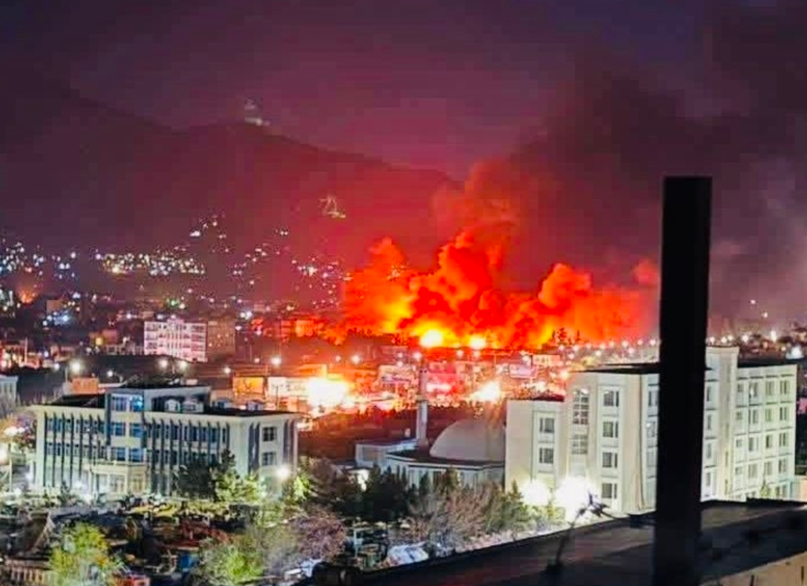 பாகிஸ்தான் மேற்கொண்ட தாக்குதலில் 400 பேர் உயிரிழந்துள்ளதாக ஆப்கானிஸ்தான்  அறிவிப்பு