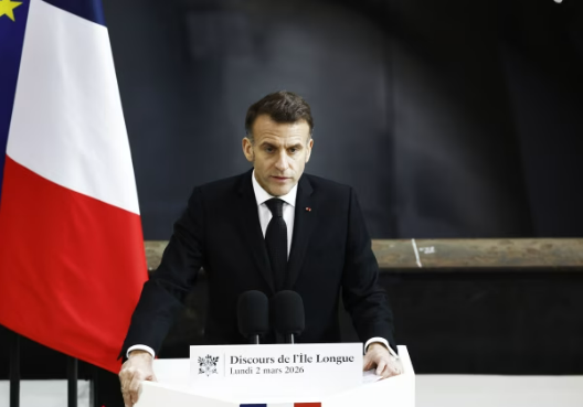 அணு ஆயுதங்களை அதிகரிக்க பிரான்ஸ் ஜனாதிபதி உத்தரவு