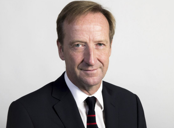 ஈரான் போரில் அமெரிக்கா சவால்களைச் சரியாகக் கணிக்கத் தவறிவிட்டது – அலெக்ஸ் யங்கர்