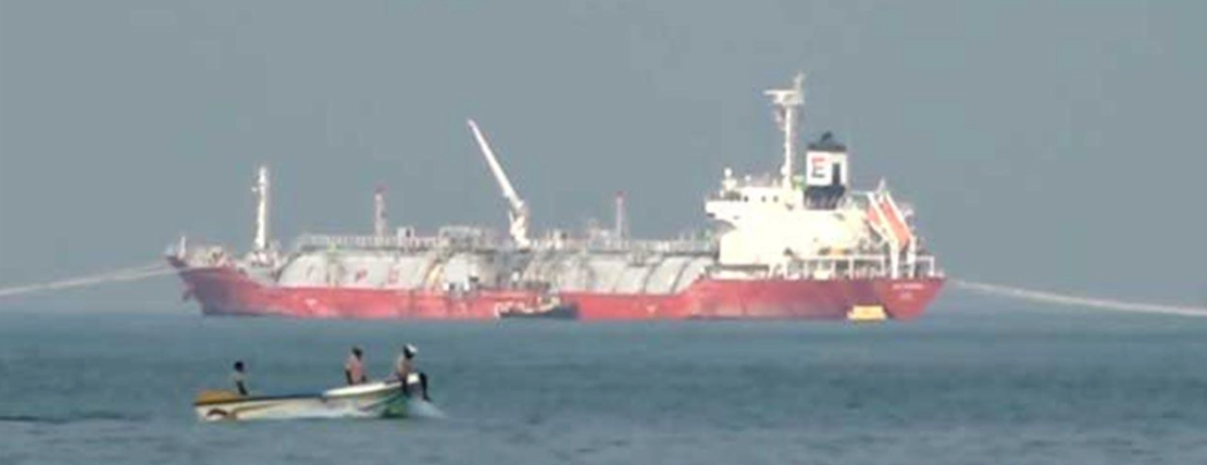 மேலும் 02 எரிவாயு கப்பல்கள் நாட்டை வந்தடைந்தன