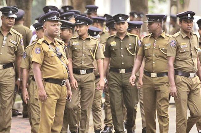 மலையகப் பொலிஸ் நிலையங்களுக்கு விரைவில் தமிழ் அதிகாரிகள்