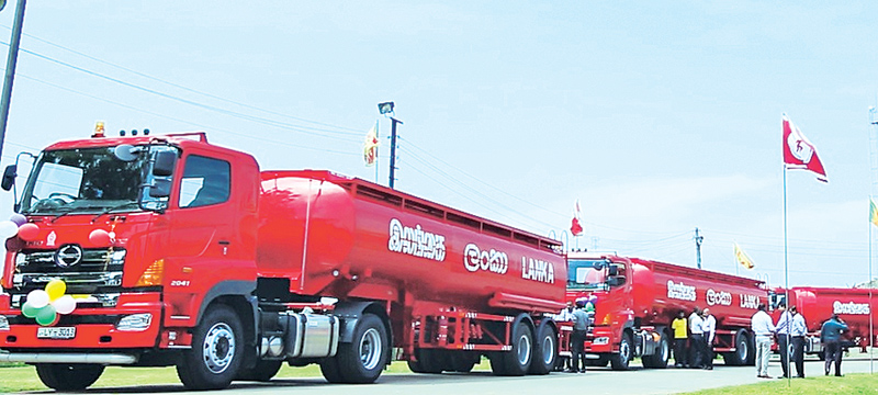 எரிபொருள் விநியோகக் கட்டணத்தை 25% அதிகரிக்கக் கோரிக்கை எரிபொருள் விநியோகக் கட்டணத்தை 25% அதிகரிக்கக் கோரிக்கை