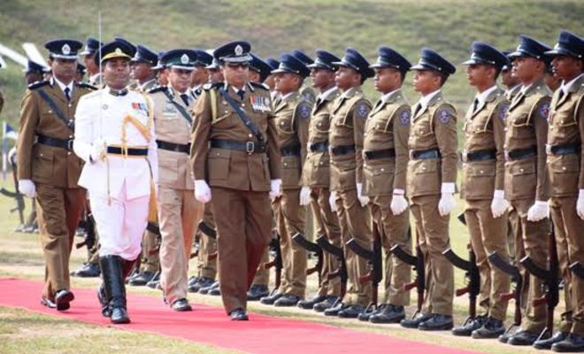 பொலிஸ் சேவைக்கு 7500 பேரை இணைக்க நடவடிக்கை