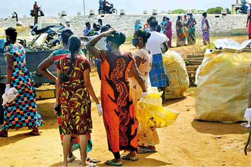 புத்தளம் கலப்புப் பகுதியில் வசிக்கும் பெண்களின் தலைமுடியில் அதிக பாதரசம்: ஆய்வில் அதிர்ச்சி புத்தளம் கலப்புப் பகுதியில் வசிக்கும் பெண்களின் தலைமுடியில் அதிக பாதரசம்: ஆய்வில் அதிர்ச்சி