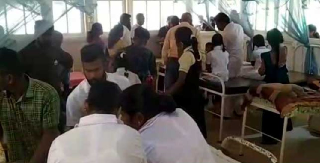 பொகவந்தலவையில் விபத்துக்குள்ளான பேருந்து  – 10 மாணவர்களின் நிலைமை கவலைக்கிடம்