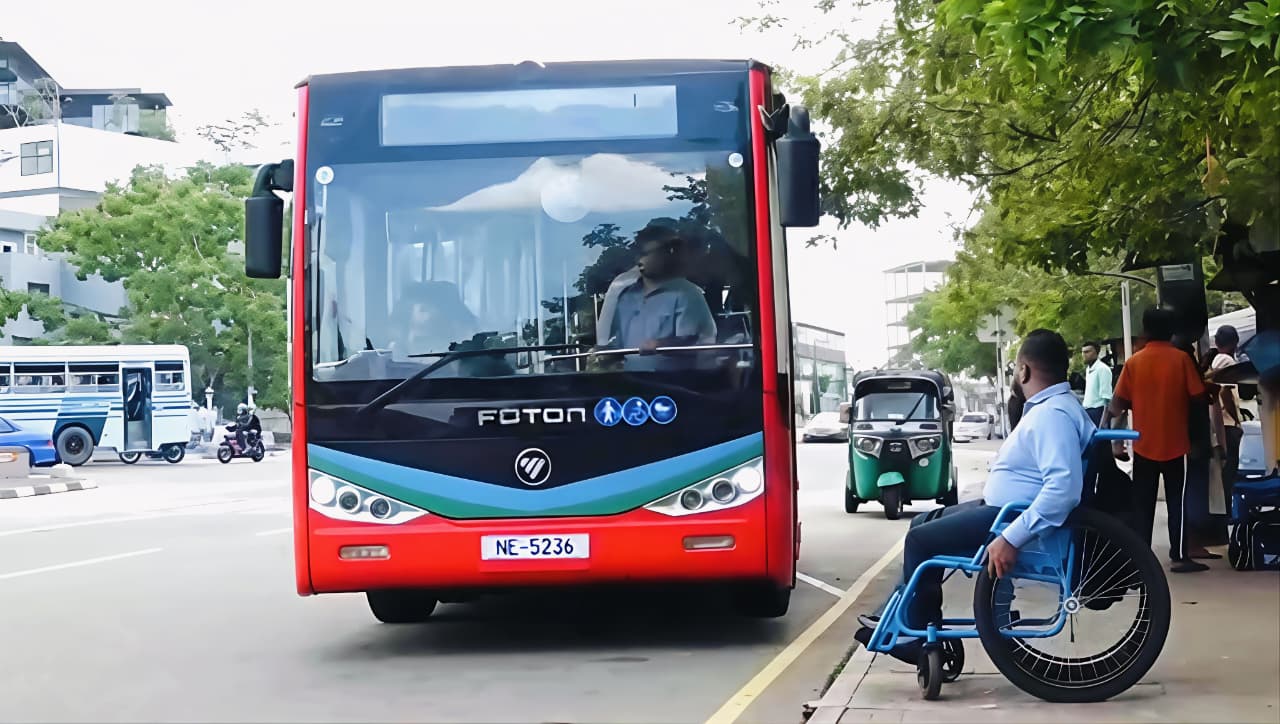 மாகும்புரவில் இருந்து நவீன தாழ்தளப் பேருந்து சேவைகள் நாளை முதல் ஆரம்பம்