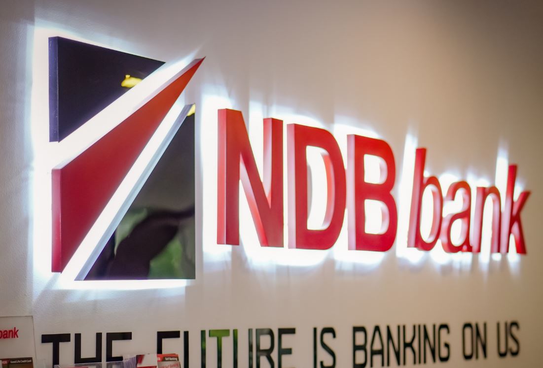 இலங்கையின் முன்னணி வங்கி ஒன்றில் 1300 கோடி ரூபா மோசடி