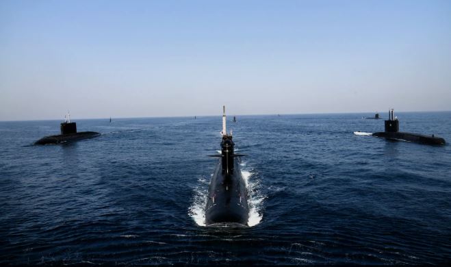 பிரித்தானிய எல்லைக்குள் நுழைய ரஷ்ய நீர்மூழ்கி கப்பல்கள் – இராணுவத்தை கொண்டு தடுத்த அரசாங்கம்